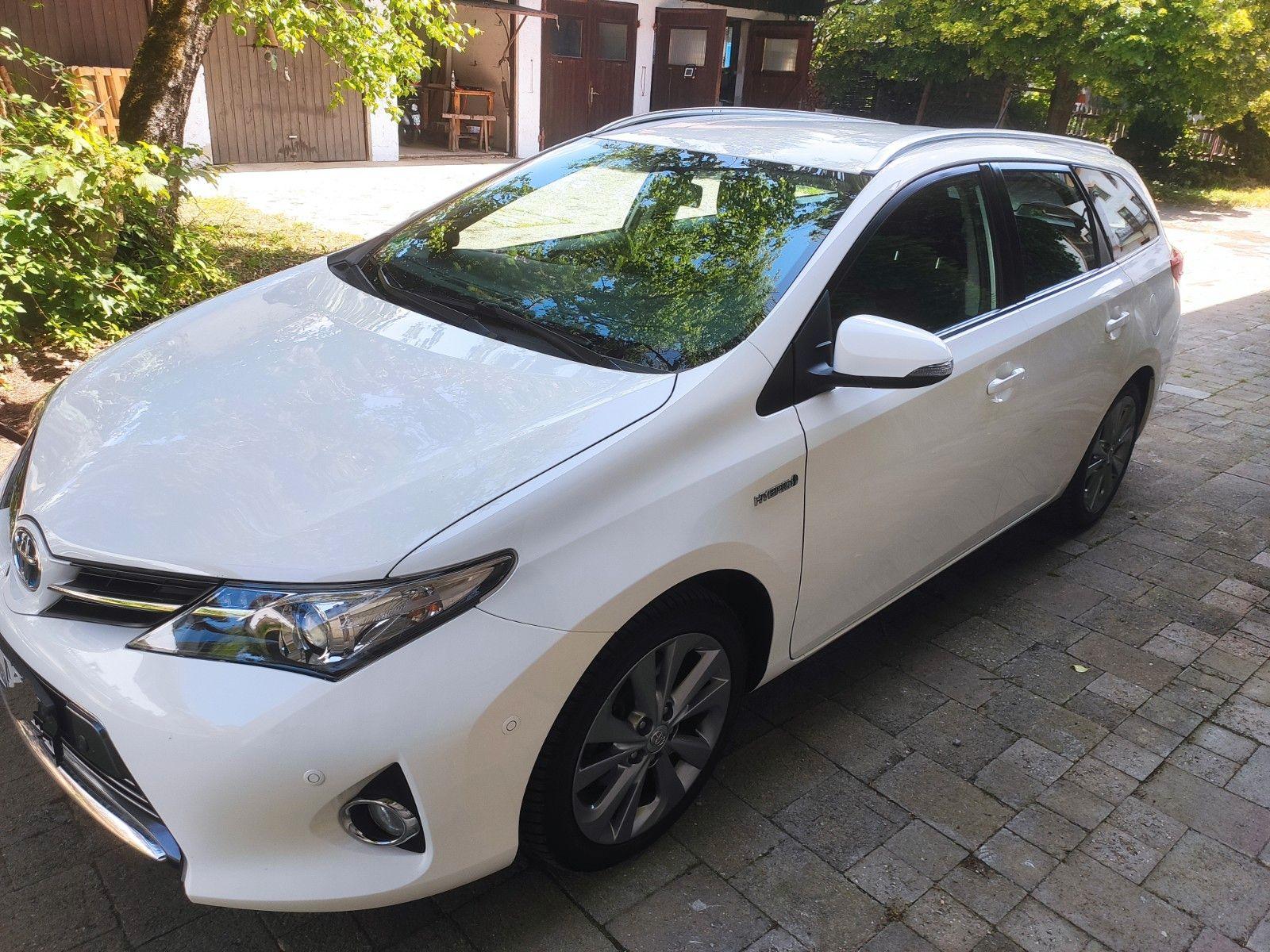 Abbildung des Autos Toyota Auris Touring Spo…