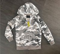 Jungen Sweatjacke grau Camouflage TERRANOVA, Gr. 116/122 Berlin - Schöneberg Vorschau