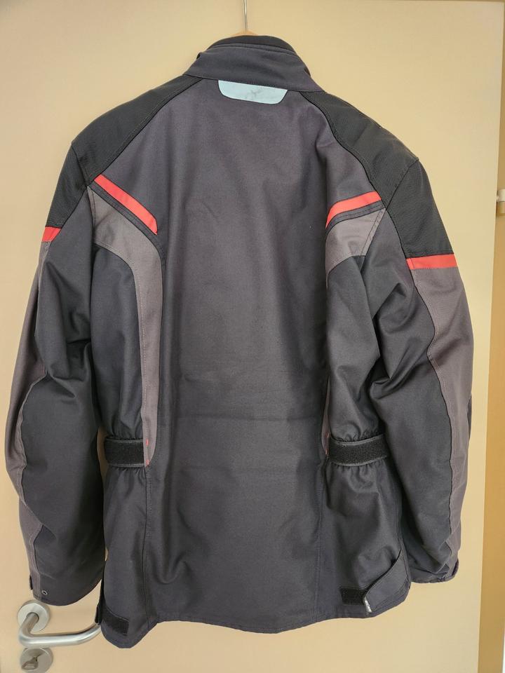 2 Stück Büse Motorrad Herrenjacke Gr: 3XL und 2XL in Fürstenstein
