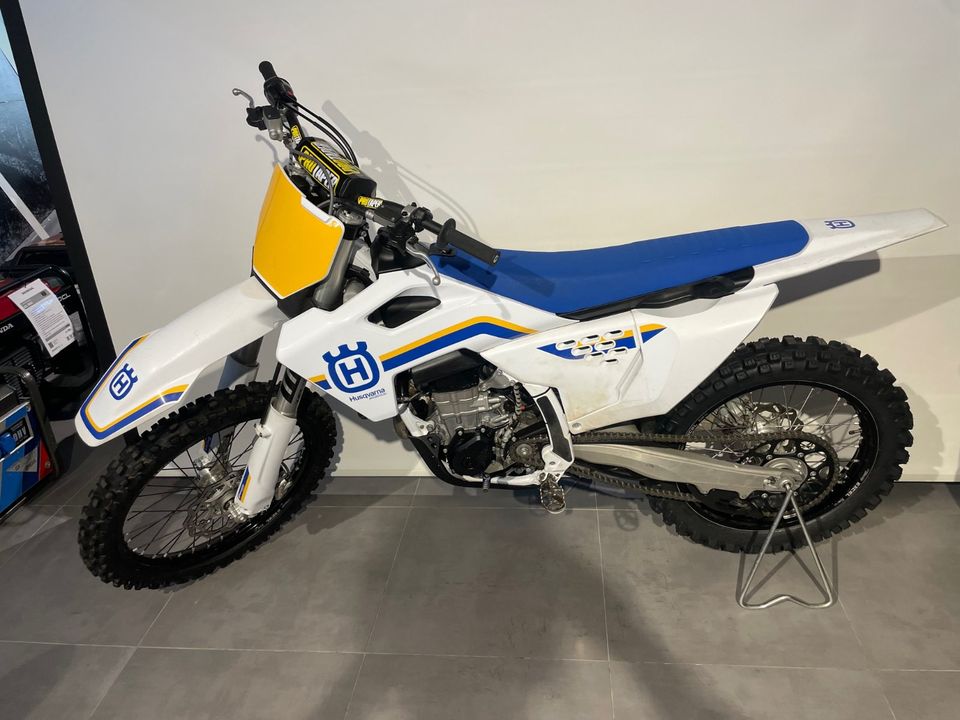 Husqvarna FC450 Heritage Motocross / FINANZIERUNGSANGEBOT in Marktoberdorf