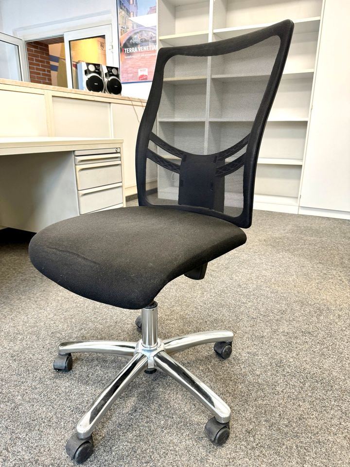 Gebrauchte Bürostühle, Lehne und Höhe verstellbar, Marke: Topstar in Köthen (Anhalt)