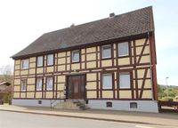 Renditeobjekt: Vermietetes MFH mit 2-3 Wohneinheiten - Dachgeschoss als Ausbauoption Niedersachsen - Northeim Vorschau