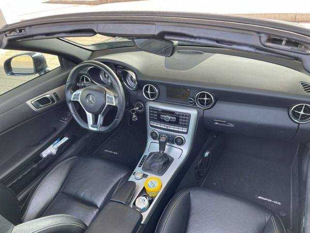 MB SLK 200 Sportpaket AMG TÜV 10/24  KM 110.000  EZ 09/2014 in Neuenstadt