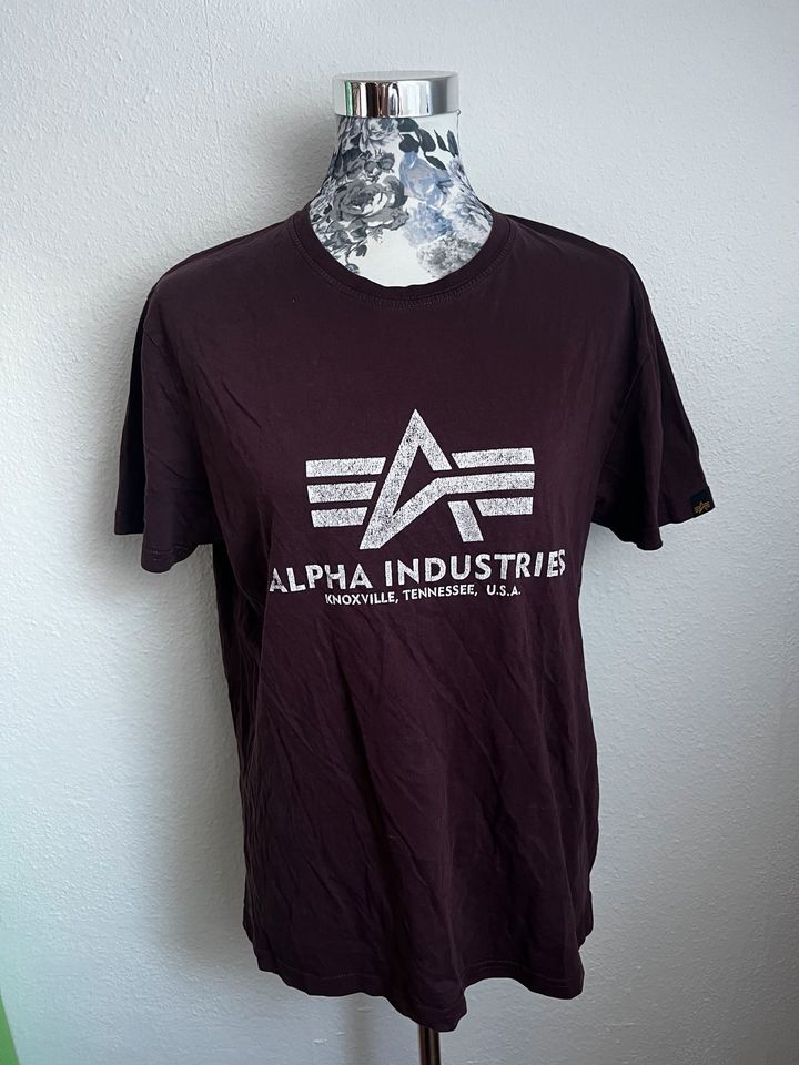 Alpha Industries Shirt T-Shirt lila weinrot S in Würzburg