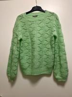 Neuer Kuschliger Pullover in Größe 34 Kr. München - Unterhaching Vorschau