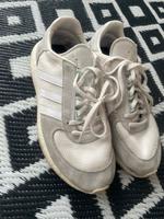 Adidas Schuhe Stuttgart - Zuffenhausen Vorschau