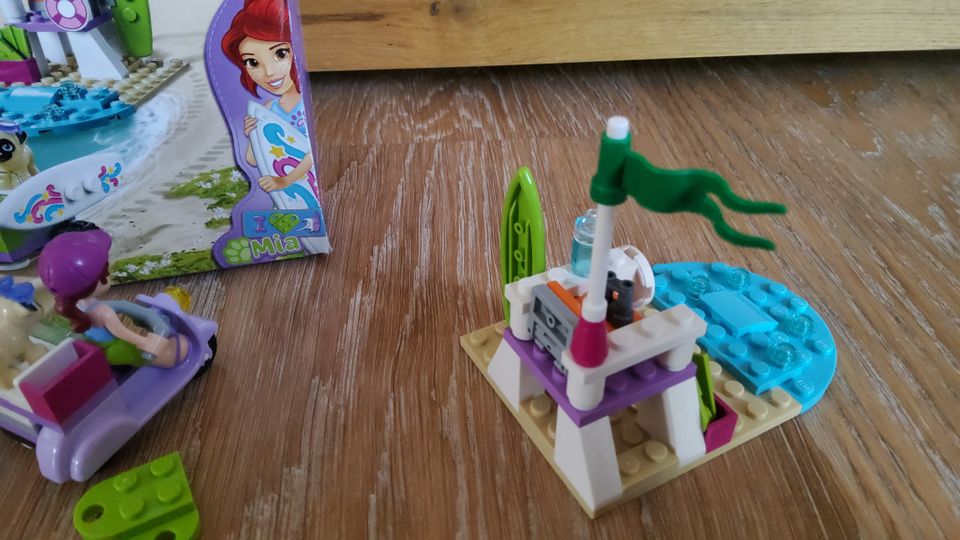 Lego Friends 41306 Mias Strandroller und 41111 Partyzug in Rietberg