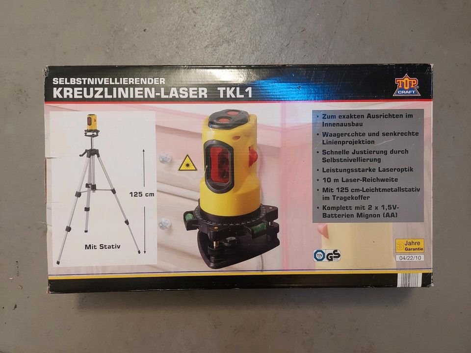 Kreuzlinien-Laser/  nur der ständer ist vorhanden in Laatzen