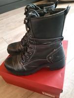 Mustang Stiefel Damen Größe 38 Niedersachsen - Schöningen Vorschau