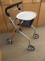 Rollator TrustCare Beech mit Tablett und Tasche Baden-Württemberg - Deizisau  Vorschau