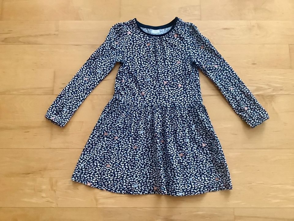 S.oliver Frühlings-Kleid 134 NP 29,99 in Tuttlingen