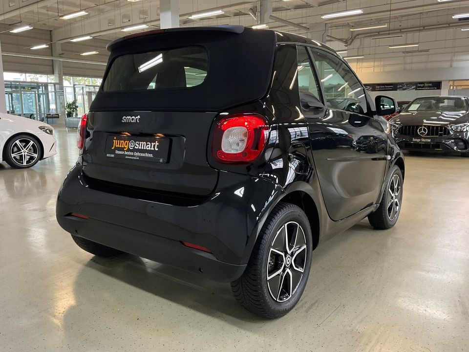 Smart EQ fortwo cabrio +Sitzhzg+DAB+Tempomat in Erfurt