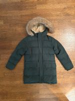 UNIQLO Wintermantel Kinder Größe 13/Größe 164 Hessen - Bad Homburg Vorschau