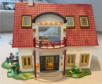 ⭐️ Großes Playmobil Haus  mit Zubehör! ⭐️ Kr. München - Gräfelfing Vorschau