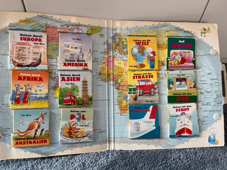 Bücherkoffer Bilderbücher Tom und Penny reisen um die Welt in Senden