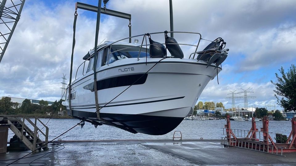 Motorboot Jeanneau Merry Fisher 895 mit 2x Yamaha F200 in Bönningstedt