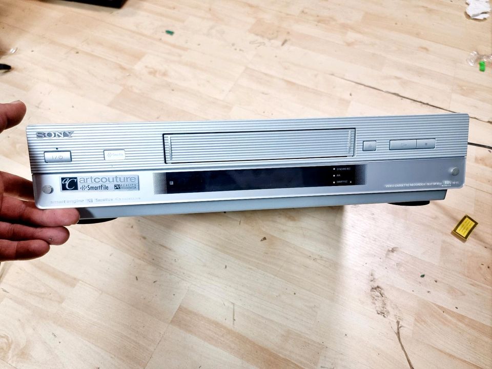 Sony Video Cassette Recorder SLV-SF900 haushaltsauflösung in Iserlohn