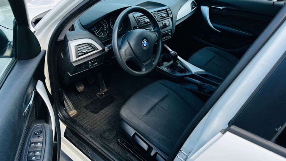 BMW 116i Facelift 4-Tür Klima PDC in Frankfurt am Main