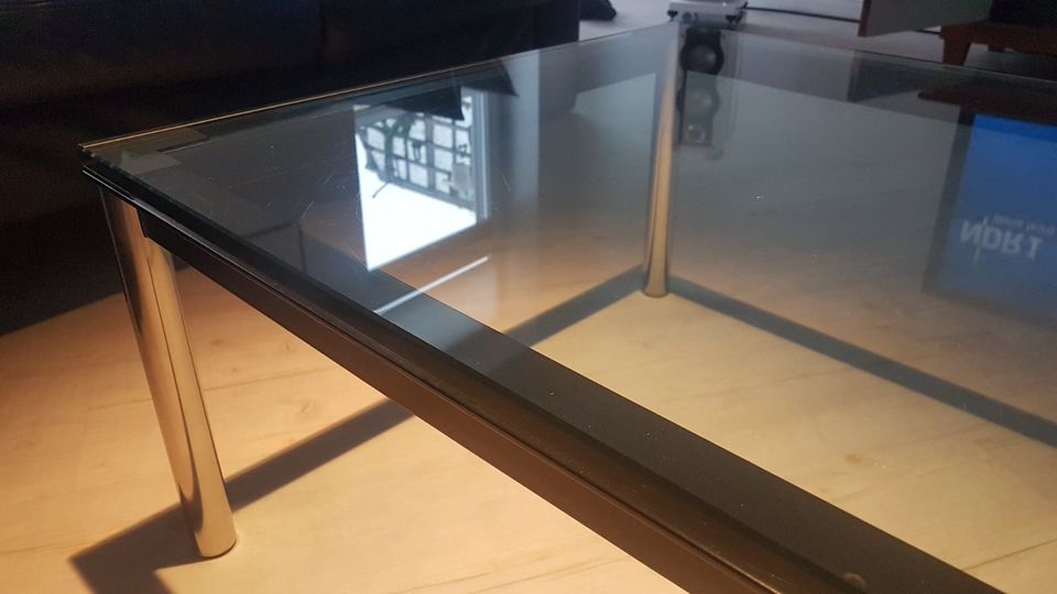 Couchtisch Designer Glas Metall quadratisch schwarz in Kiel