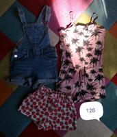 Paket 122 128 Mädchen Jeans, Kleider, Sommer usw Thüringen - Gotha Vorschau