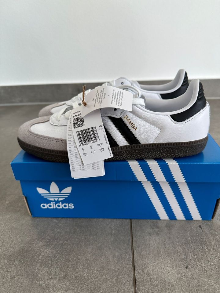 Adidas Samba White EU 39 1/3 / US 6 1/2 B75806 in Saarlouis