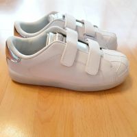 Gr. 35: Sneaker Turnschuhe Sportschuhe Halbschuhe Berlin - Lichtenberg Vorschau