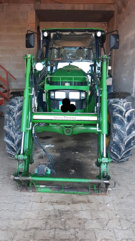 John Deere  5080R mit Bj.2013. NETTO PREIS 32765,- in Loßburg