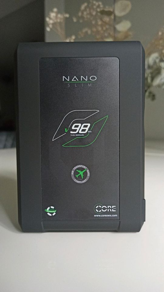 Core WX nano 98 WH V-mount Akku in Saarbrücken