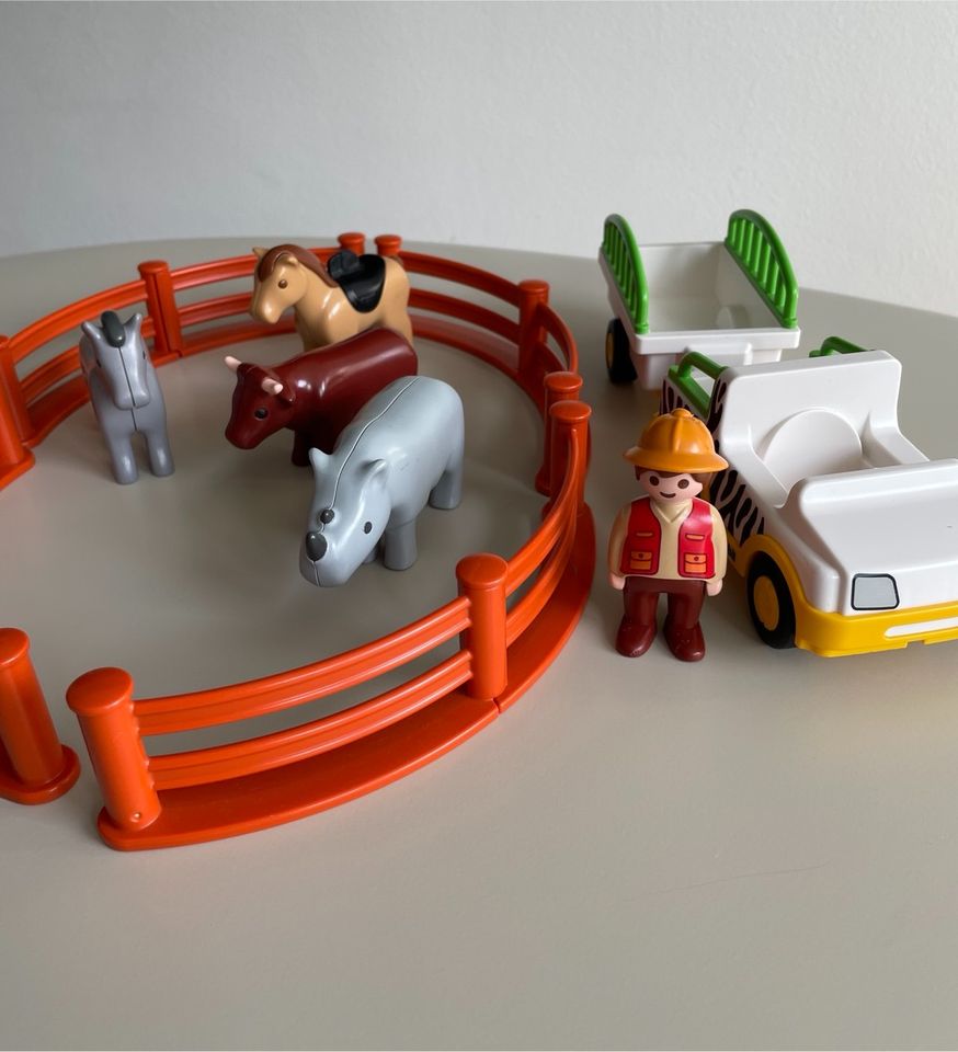 Playmobil 123 Safari Jeep Tiere Zaun Ranger in Wiesbaden