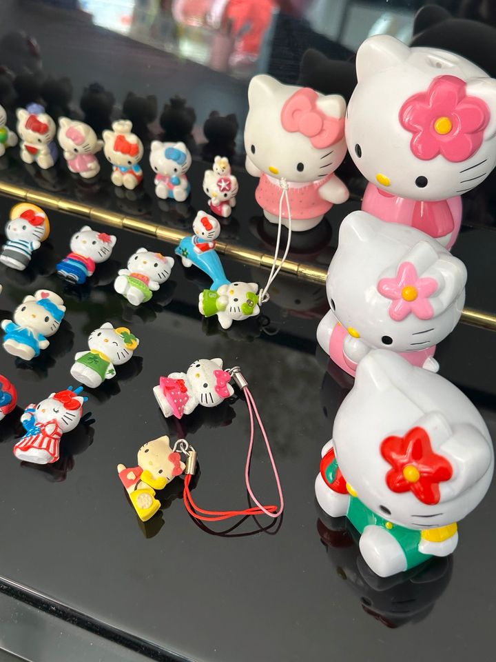 Hello Kitty Figuren Sammlung in Harsewinkel