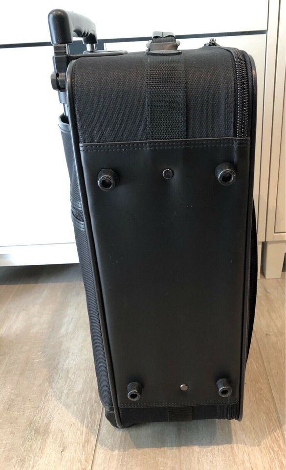 Trolley Reisekoffer Koffer schwarz Reisetasche Rollkoffer in Ennigerloh