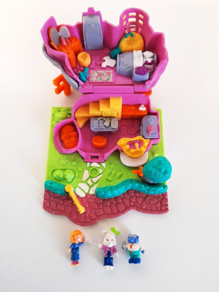 Polly Pocket Rabbit House Kaninchenhaus Wonderland 1994 in Hamburg