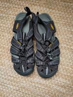 Keen, Sandalen, Outdoor, schwarz 44 Niedersachsen - Wolfsburg Vorschau