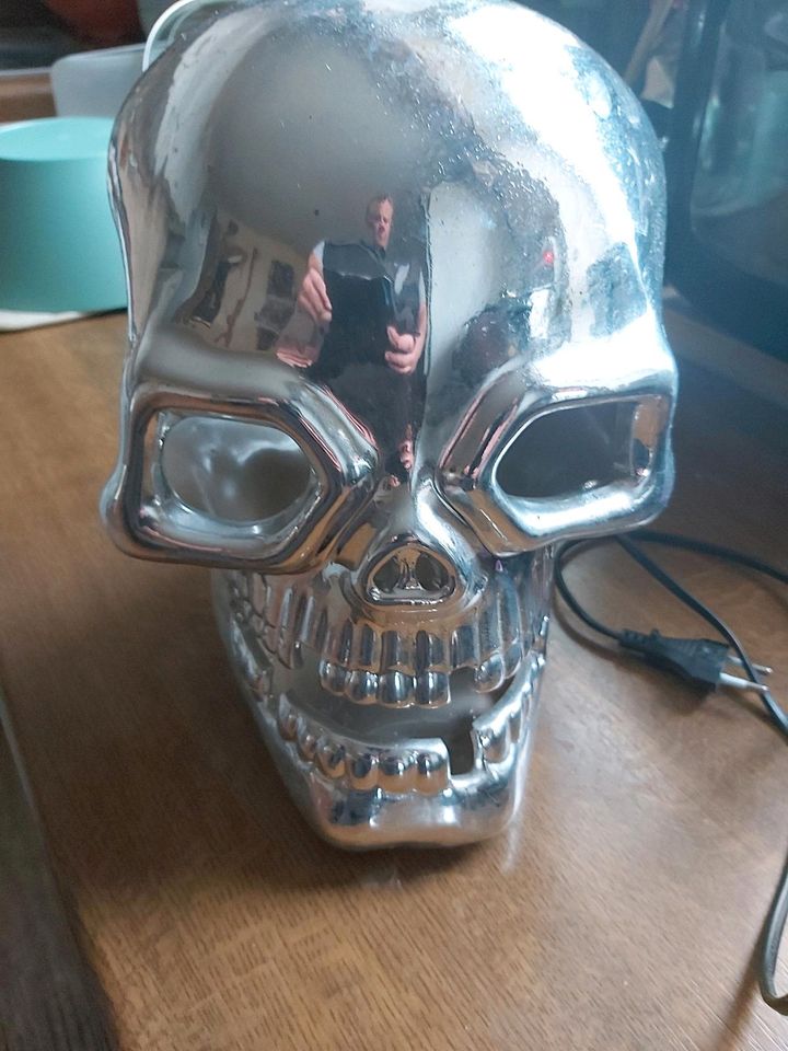 Totenkopf Lampe für Halloween oder Deko in Bayern - Hengersberg