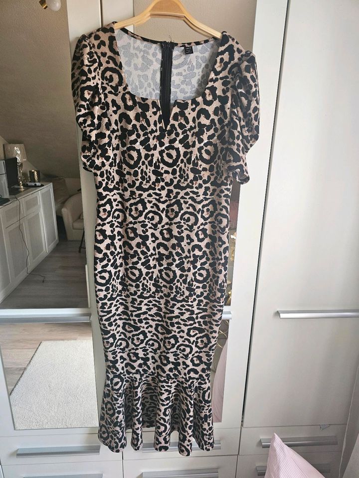 Leopard Leo Kleid Maxi Maxikleid Gr XL 42 wie neu in Sinsheim