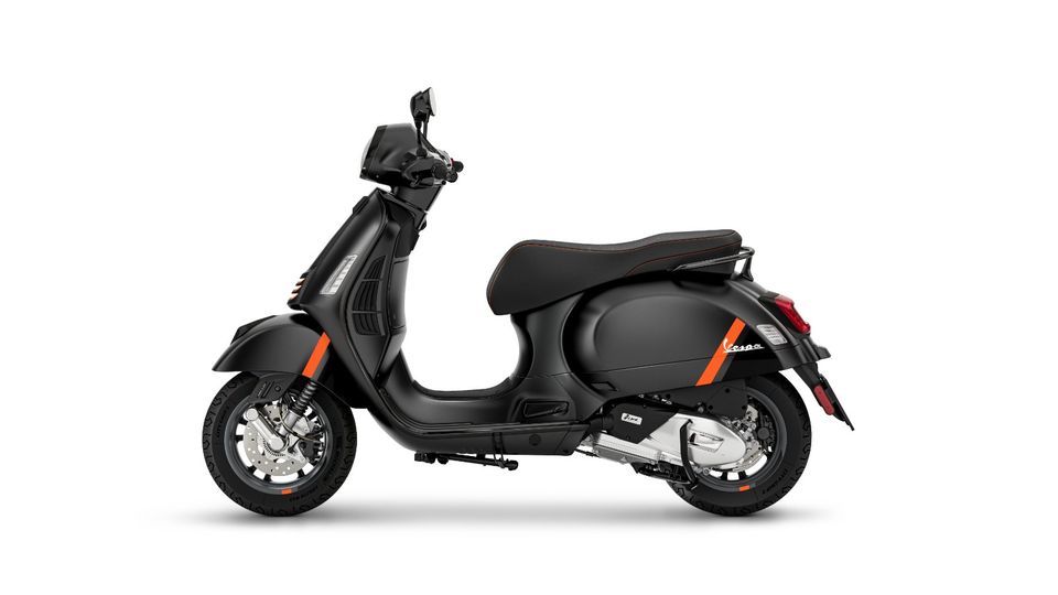 Vespa GTS 300 Super Sport RST 2023 - Neufahrzeug in Coerde