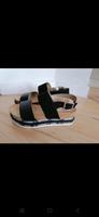 Bullboxer Plateausandalen Sandalette Wedge Kork Gr. 36 schwarz Rheinland-Pfalz - Koblenz Vorschau