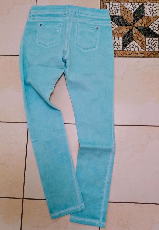 esmara Damen Stretch Jeans Gr. 42; 40/42 in Brietlingen