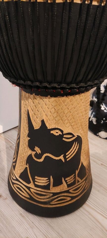 Djembe Trommel. in Olpe