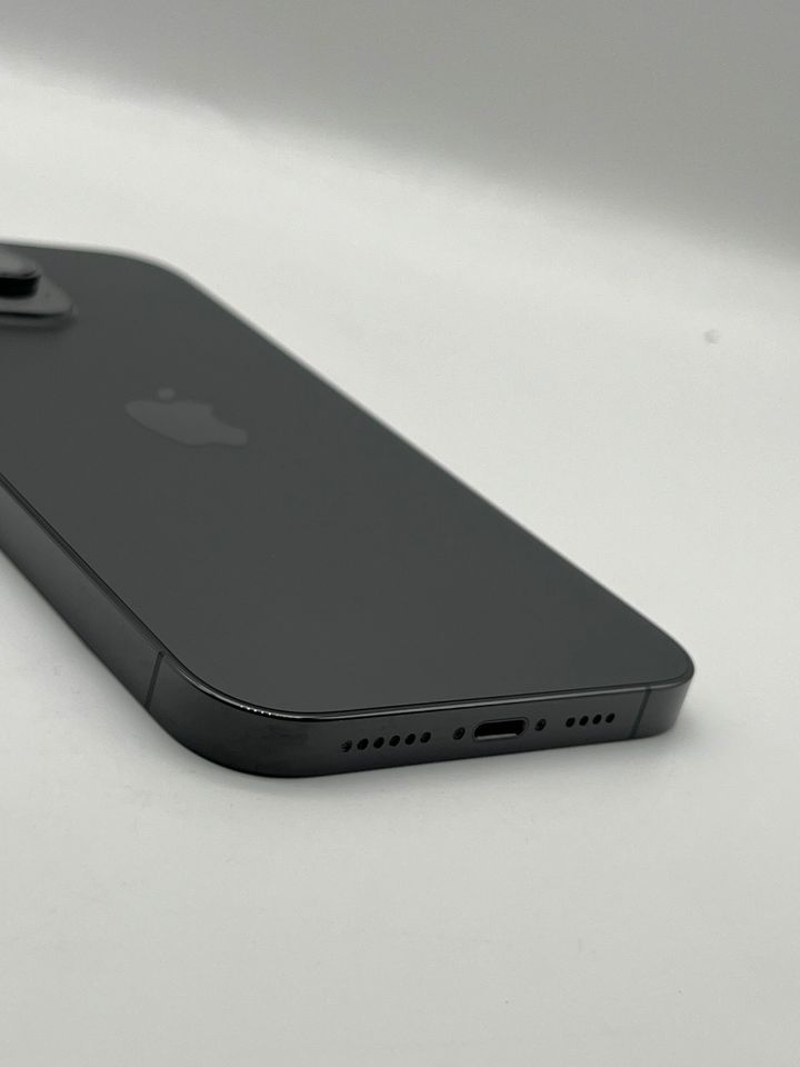 Apple iPhone 14 Pro Max / 256GB / 96% Batteriekapazität in Neumünster