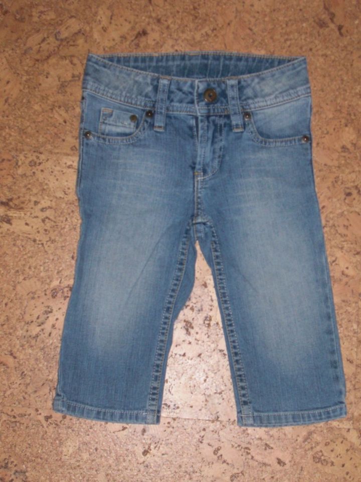 kurze Jeans Short H&M, Fit Star,  Mädchen gr. 116 in Negenborn