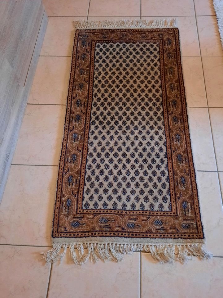 Orientalischer Teppich in Hiltenfingen