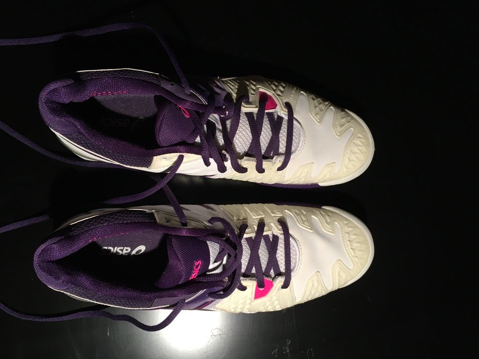 NEUWARE asics tennisschuhe sandplatz 42,5 in Berlin