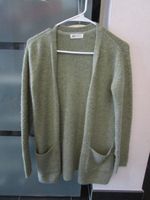 Strickweste Strickjacke Mädchen 146/152 grün von H&M Bayern - Sand a. Main Vorschau