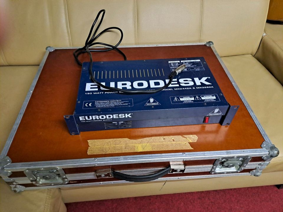Mischpult Behringer Eurodesk MX2442A +Case in Zölkow