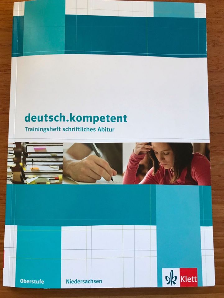 Trainingsheft schriftliches Abitur deutsch.kompetent Klett - NEU in Wiesbaden