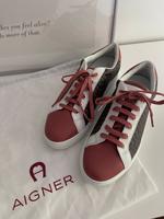 Aigner Sneaker ungetragen Damen Gr. 41 weiß / braun / coral Düsseldorf - Golzheim Vorschau