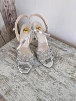 Neue High Heels silber Brandenburg - Finsterwalde Vorschau