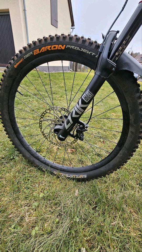 Trek Remedy 8 xt von 2022 in Steinebach an der Wied