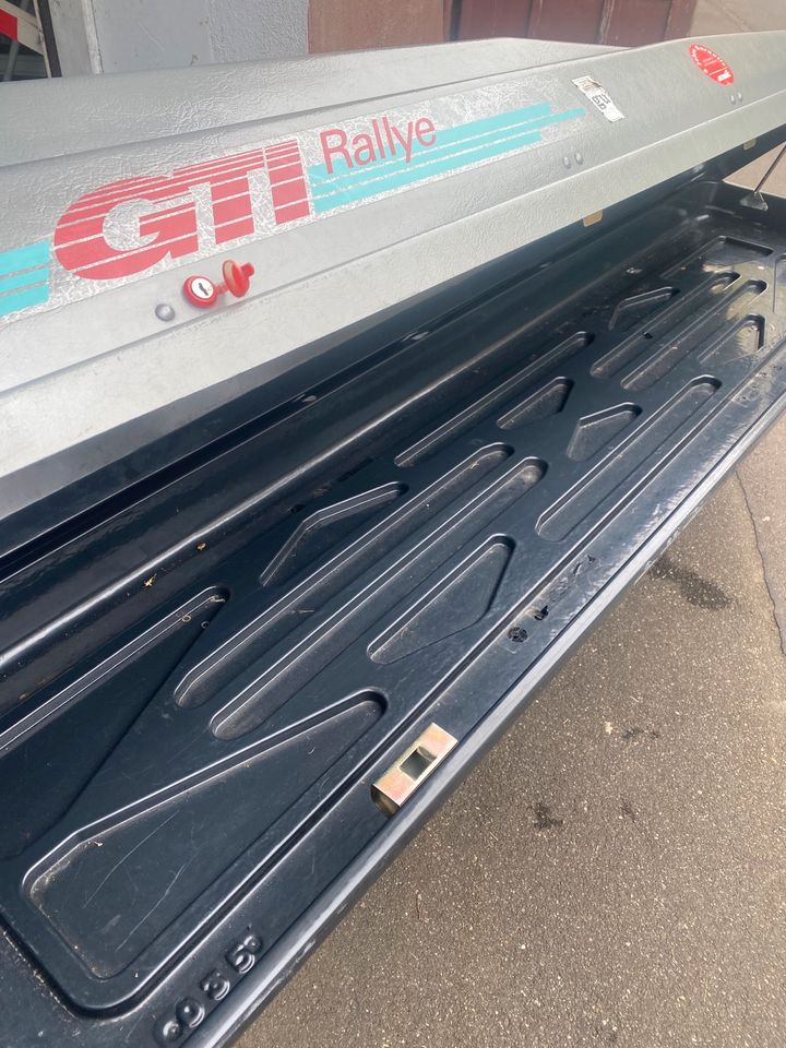 DACHBOX GTI Ralley inkl Haltebügel in Oberboihingen